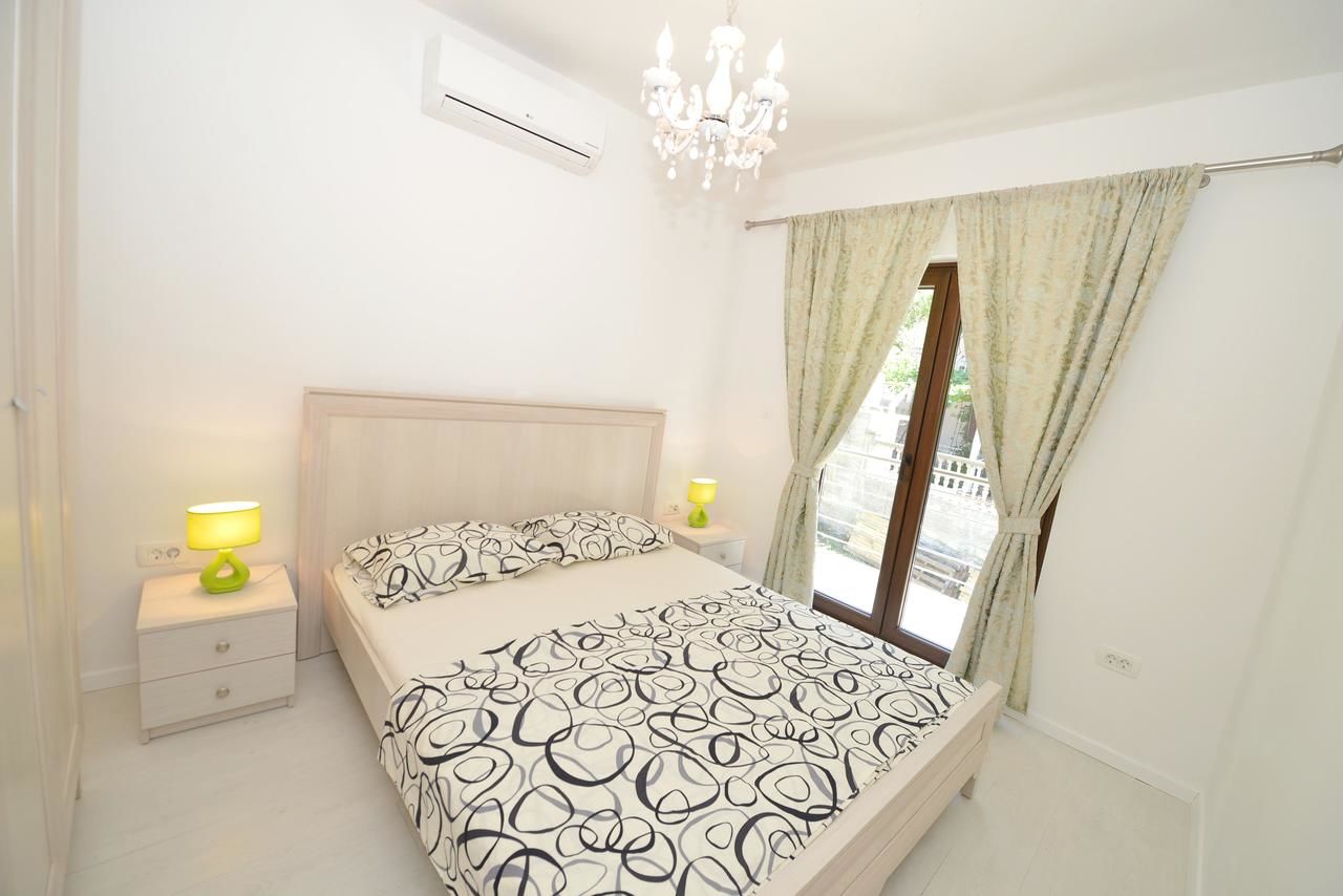 Апартаменты Pearl Shell Apartments Котор