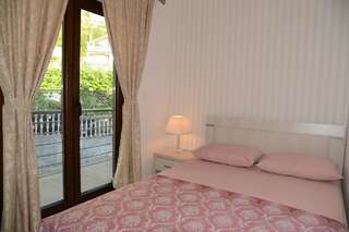 Апартаменты Pearl Shell Apartments Котор Апартаменты с 2 спальнями, балконом и видом на море-9