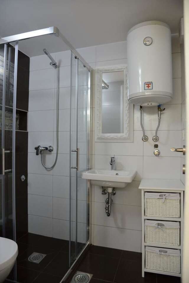 Апартаменты Pearl Shell Apartments Котор-30